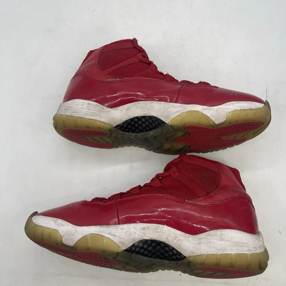 Jordan Air Jordan 11 Shoes Mens 9 Retro Win Like '96 Red High Top Sneaker Cherry